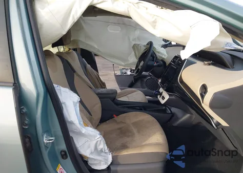 2016 Toyota Prius Two из США, поврежденный, VIN JTDKBRFUXG3003191